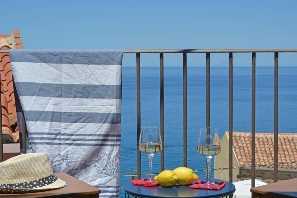Апартаменты Terrazza Ambrogio Сант-Амброджо Экстерьер фото