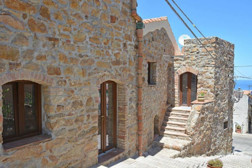 Апартаменты Terrazza Ambrogio Сант-Амброджо Экстерьер фото